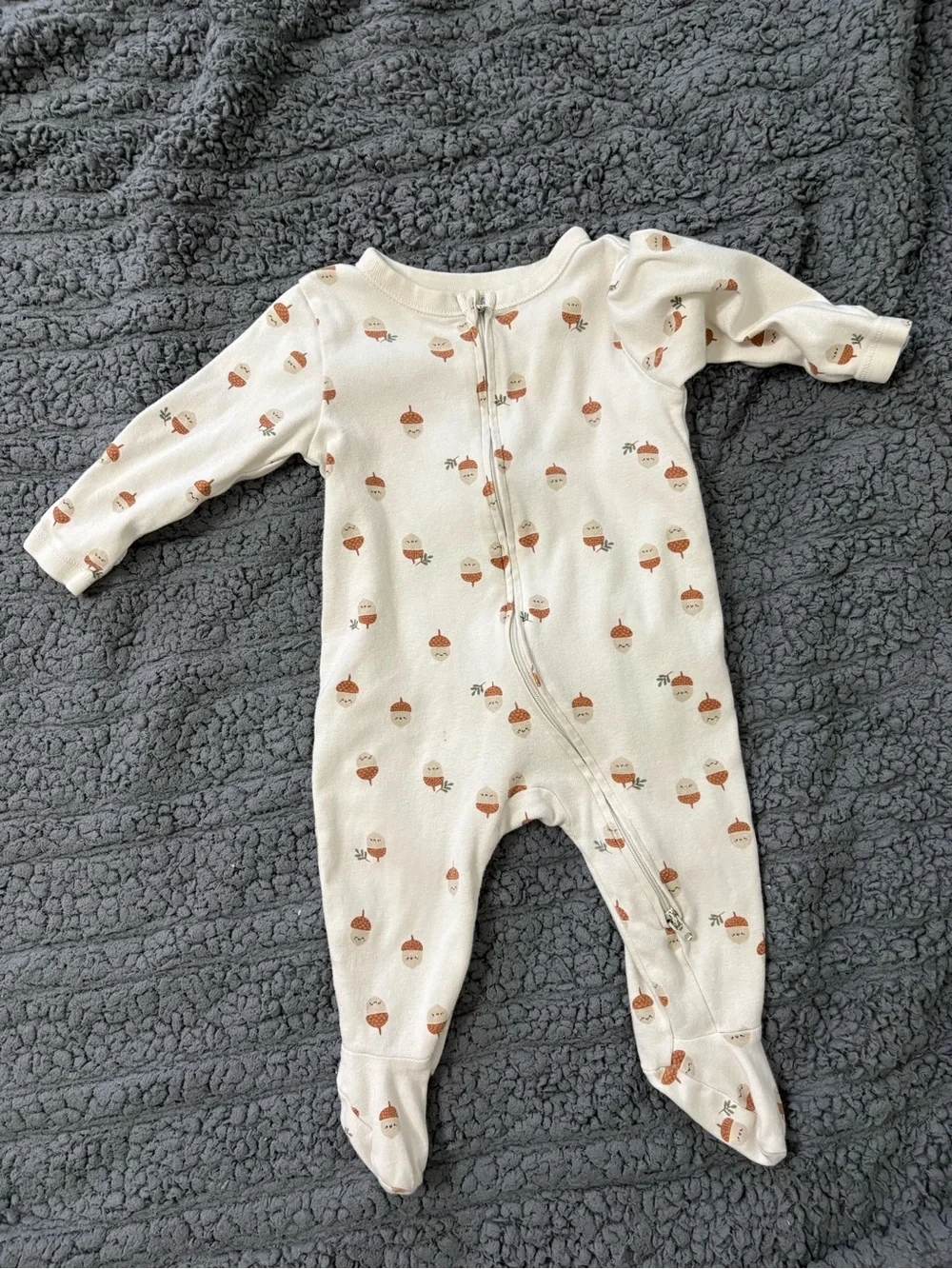 OLD NAVY | 2 Fall Onesies Halloween/Pumpkin & Acorn